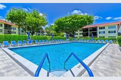 9511 N Hollybrook Lake Dr, Unit #207, Pembroke Pines, FL 33025 - Photo 39