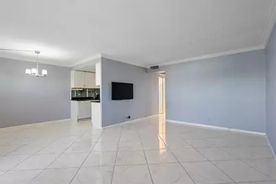 4036  Cornwall B, Unit #4036, Boca Raton, FL 33434 - Photo 7