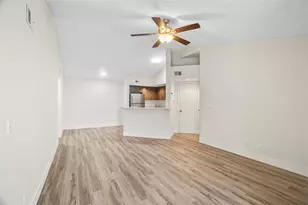 12730 Vista Isles Dr, Plantation, FL 33325 - Photo 7