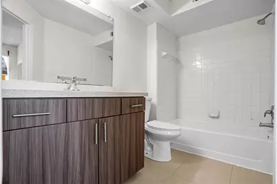 12730  Vista Isles Dr, Unit #821, Plantation, FL 33325 - Photo 19