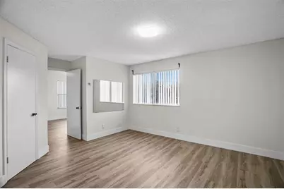 12730  Vista Isles Dr, Unit #821, Plantation, FL 33325 - Photo 17