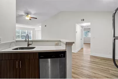 12730  Vista Isles Dr, Unit #821, Plantation, FL 33325 - Photo 11