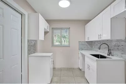 5903  McKinley St, Hollywood, FL 33021 - Photo 11