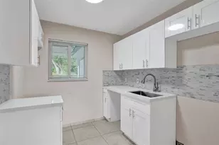 5903 McKinley St, Hollywood, FL 33021 - Photo 9