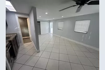 408 NE 7th Ave, Unit #14, Fort Lauderdale, FL 33301 - Photo 3