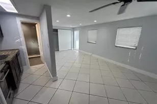 408 NE 7th Ave, Fort Lauderdale, FL 33301 - Photo 3