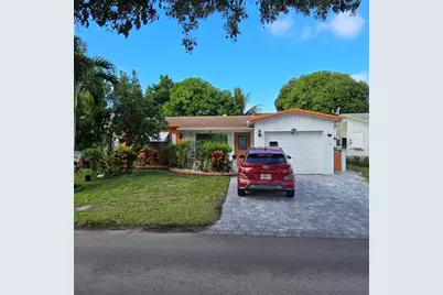4215 NW 52nd Ave, Lauderdale Lakes, FL 33319 - Photo 1