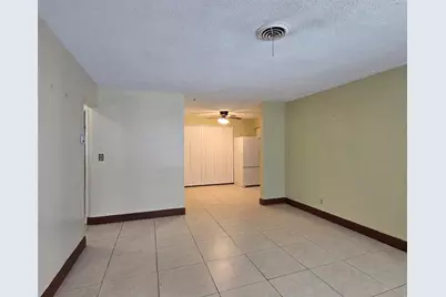 4215 NW 52nd Ave, Lauderdale Lakes, FL 33319 - Photo 27