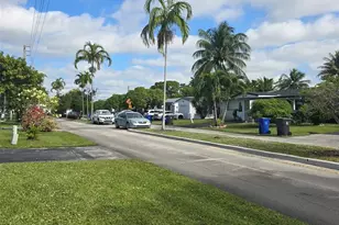 4215 NW 52nd Ave, Lauderdale Lakes, FL 33319 - Photo 33