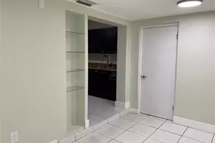 1610 NE 62nd St, Fort Lauderdale, FL 33334 - Photo 17