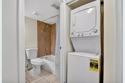 1120  Lake Shore Dr, Unit #103, Lake Park, FL 33403 - Photo 27