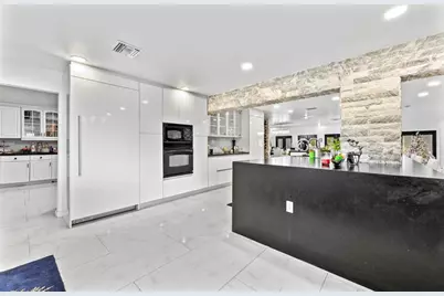 4131 NW 99th Ave, Coral Springs, FL 33065 - Photo 13