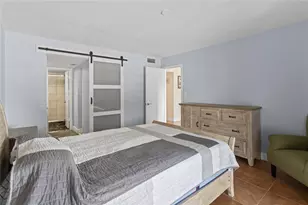 2312 S Cypress Bend Dr, Pompano Beach, FL 33069 - Photo 33