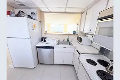 201 N Ocean Blvd, Unit #506, Pompano Beach, FL 33062 - Photo 9