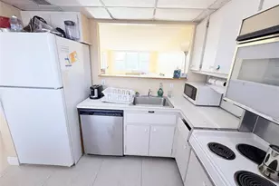 201 N Ocean Blvd Unit, Pompano Beach, FL 33062 - Photo 9