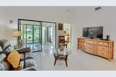 65  Centennial Ct, Unit #65, Deerfield Beach, FL 33442 - Photo 13