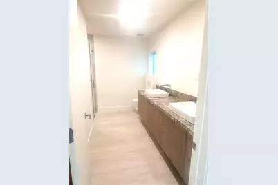 1240 NE 27th Way, Pompano Beach, FL 33062 - Photo 11