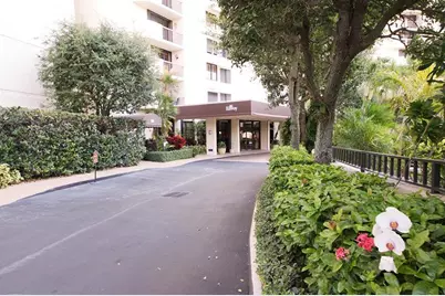 2480  Presidential Way, Unit #1903, West Palm Beach, FL 33401 - Photo 47
