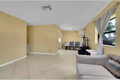2870 NW 22 Street, Fort Lauderdale, FL 33311 - Photo 9