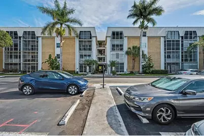 3000 NE 16th Ave, Unit #305, Oakland Park, FL 33334 - Photo 21