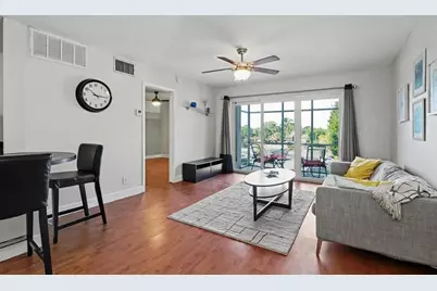 3000 NE 16th Ave, Unit #305, Oakland Park, FL 33334 - Photo 5