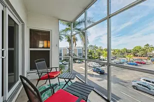 3000 NE 16th Ave, Oakland Park, FL 33334 - Photo 9