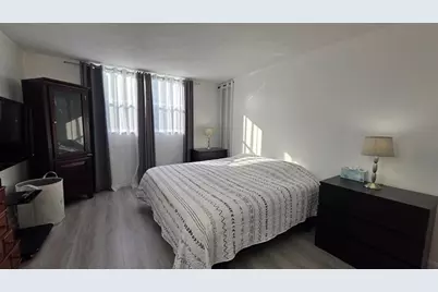 2831  Somerset Dr, Unit #105, Lauderdale Lakes, FL 33311 - Photo 17