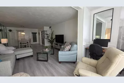 2831  Somerset Dr, Unit #105, Lauderdale Lakes, FL 33311 - Photo 11