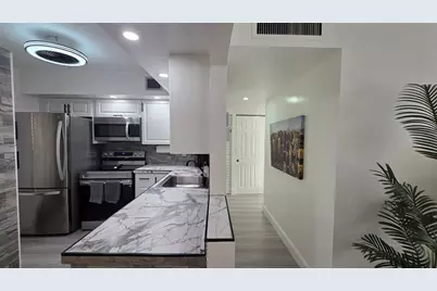 2831  Somerset Dr, Unit #105, Lauderdale Lakes, FL 33311 - Photo 7