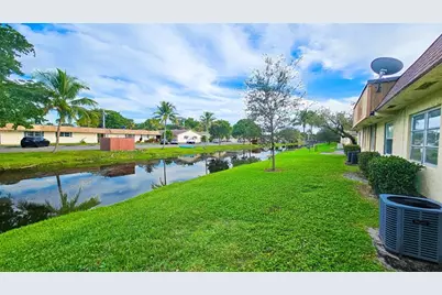 416  Lakeside Dr, Unit #129, Margate, FL 33063 - Photo 19