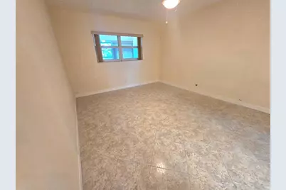 3531 NW 50th Ave, Unit #609, Lauderdale Lakes, FL 33319 - Photo 3