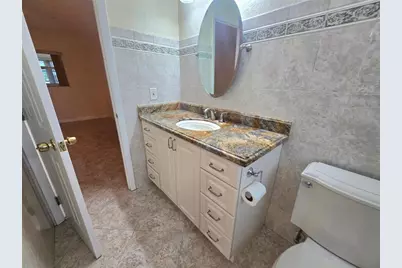 3531 NW 50th Ave, Unit #609, Lauderdale Lakes, FL 33319 - Photo 13