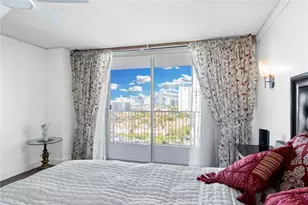 2801 NE 183rd St, Aventura, FL 33160 - Photo 17