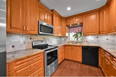 4401 NE 18th Ave, Oakland Park, FL 33334 - Photo 11