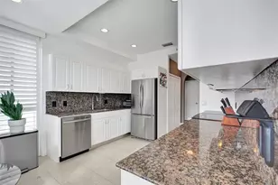 2550 SW 27th Ave, Miami, FL 33133 - Photo 13