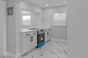 20 NW 56th St, Fort Lauderdale, FL 33309 - Photo 7