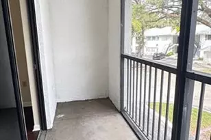 2550 SW 18th Ter Unit, Fort Lauderdale, FL 33315 - Photo 17
