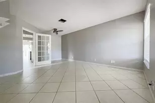 2857 NE 2nd Ave, Boca Raton, FL 33431 - Photo 3