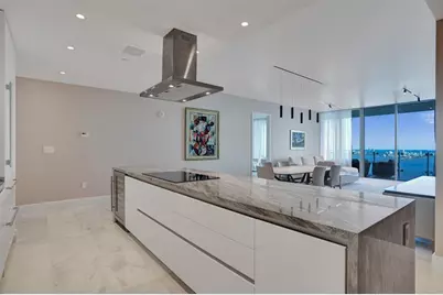 700 NE 26th Ter, Unit #4702, Miami, FL 33137 - Photo 9