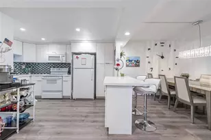 8901 S Hollybrook Blvd, Pembroke Pines, FL 33025 - Photo 9