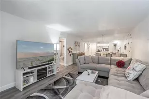 8901 S Hollybrook Blvd, Pembroke Pines, FL 33025 - Photo 1