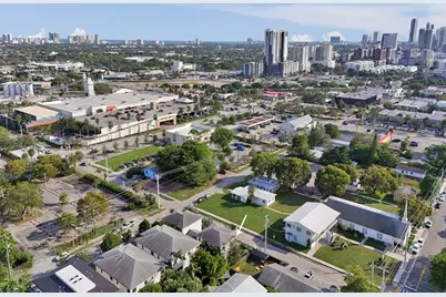 233 NE 11th St, Unit #233, Fort Lauderdale, FL 33304 - Photo 53