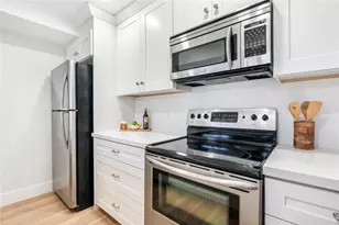 7920 NW 11th Ct, Plantation, FL 33322 - Photo 3