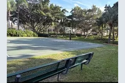 690  Fox Creek Ct, Weston, FL 33327 - Photo 43