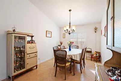 690  Fox Creek Ct, Weston, FL 33327 - Photo 9