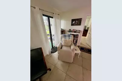 1524  Lake Crystal Dr, Unit #C, West Palm Beach, FL 33411 - Photo 9