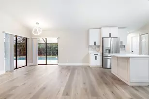 6411 NW 54th Dr, Coral Springs, FL 33067 - Photo 13