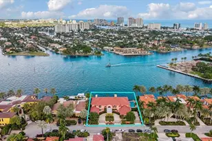 5 Isla Bahia Dr, Fort Lauderdale, FL 33316 - Photo 1