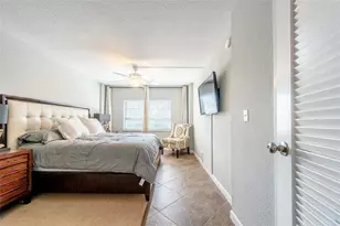 1831 NE 38th St, Fort Lauderdale, FL 33308 - Photo 13