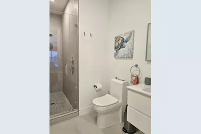 2275 SE 7th St, Pompano Beach, FL 33062 - Photo 5